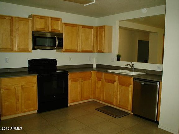 3rd image of 6157 S Sharon Ct