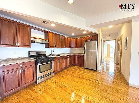 2nd image of 58-28 44th Ave #7G