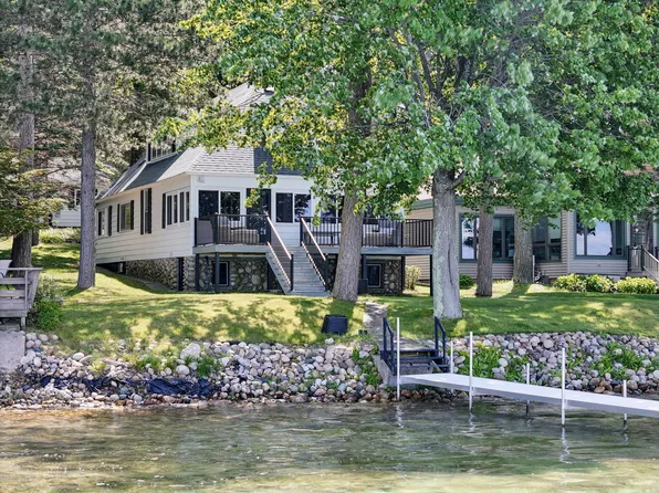 133 Chaney Point Dr, Roscommon, MI 48653