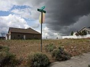501 Poplar Dr, Elko, NV 89801