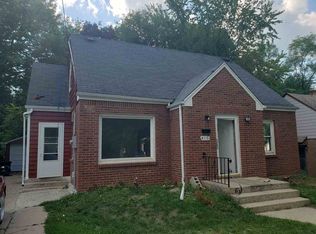 410 N Johnston Ave, Rockford, IL 61101