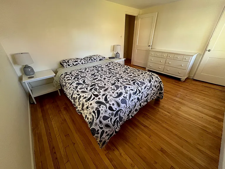 49 Sunnyside Ave — Photo 19