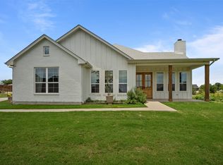 7954 Lax Dr, Fort Worth, TX 76126