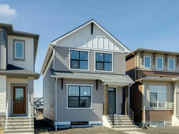 493 E Hotchkiss Dr SE, Calgary, AB T3S 0G3