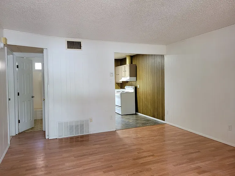 201 Upper Terrace Dr — Photo 16
