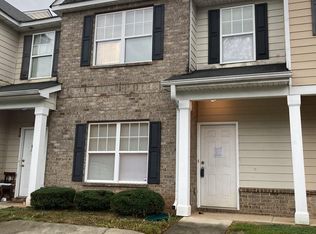 2835 Laurel Ridge Cir, East Pt, GA 30344