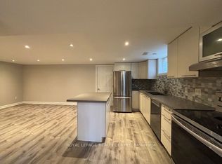 40 Summerfield Cres, Toronto, ON M9C 3X3