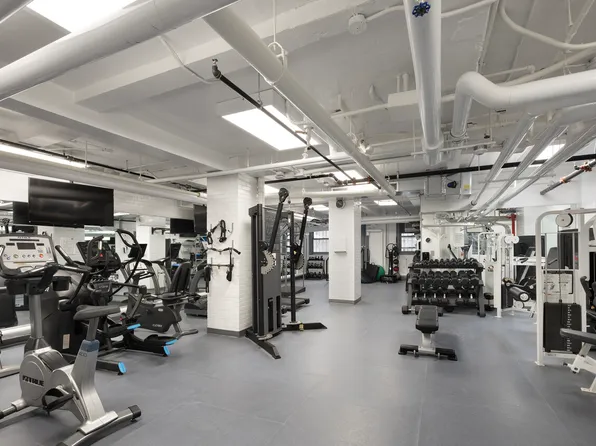 1165 Park Avenue image 27 of 28