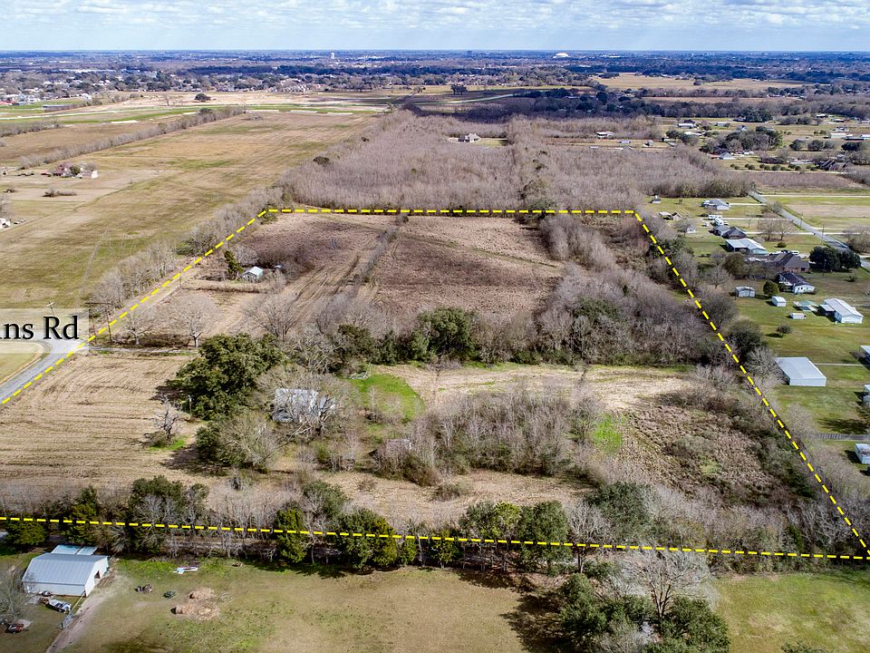 2nd image of 601 Jenkins Rd