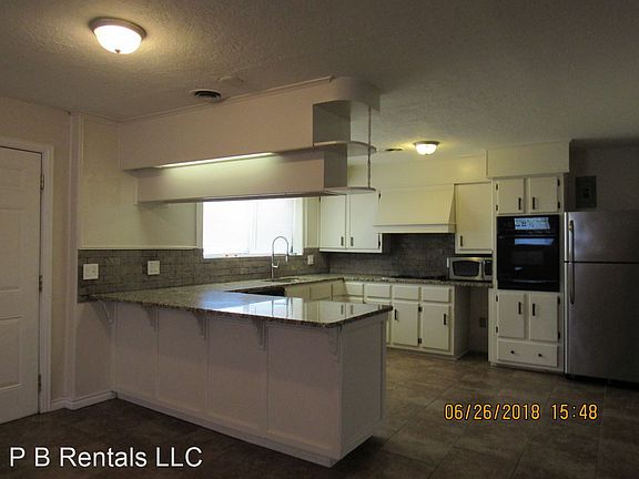 4th image of 2317 NW 47th St