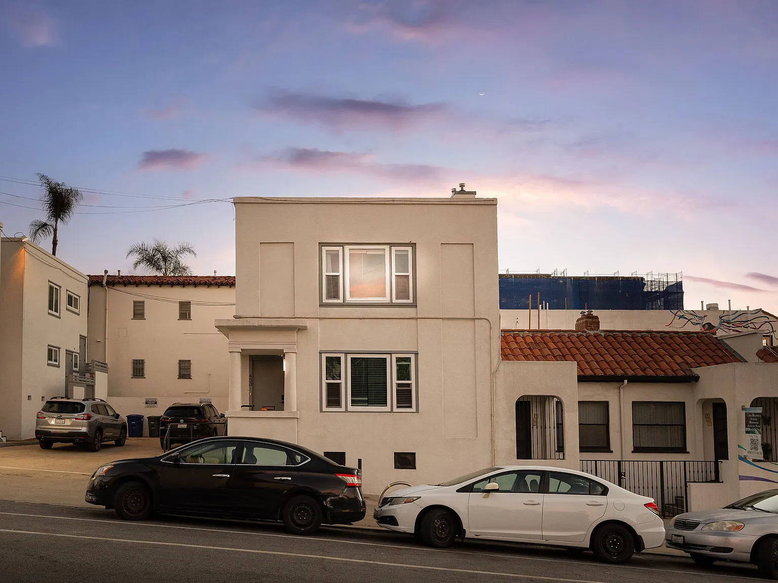 2 bed, 1000 sqft, $3,800 — Photo 2