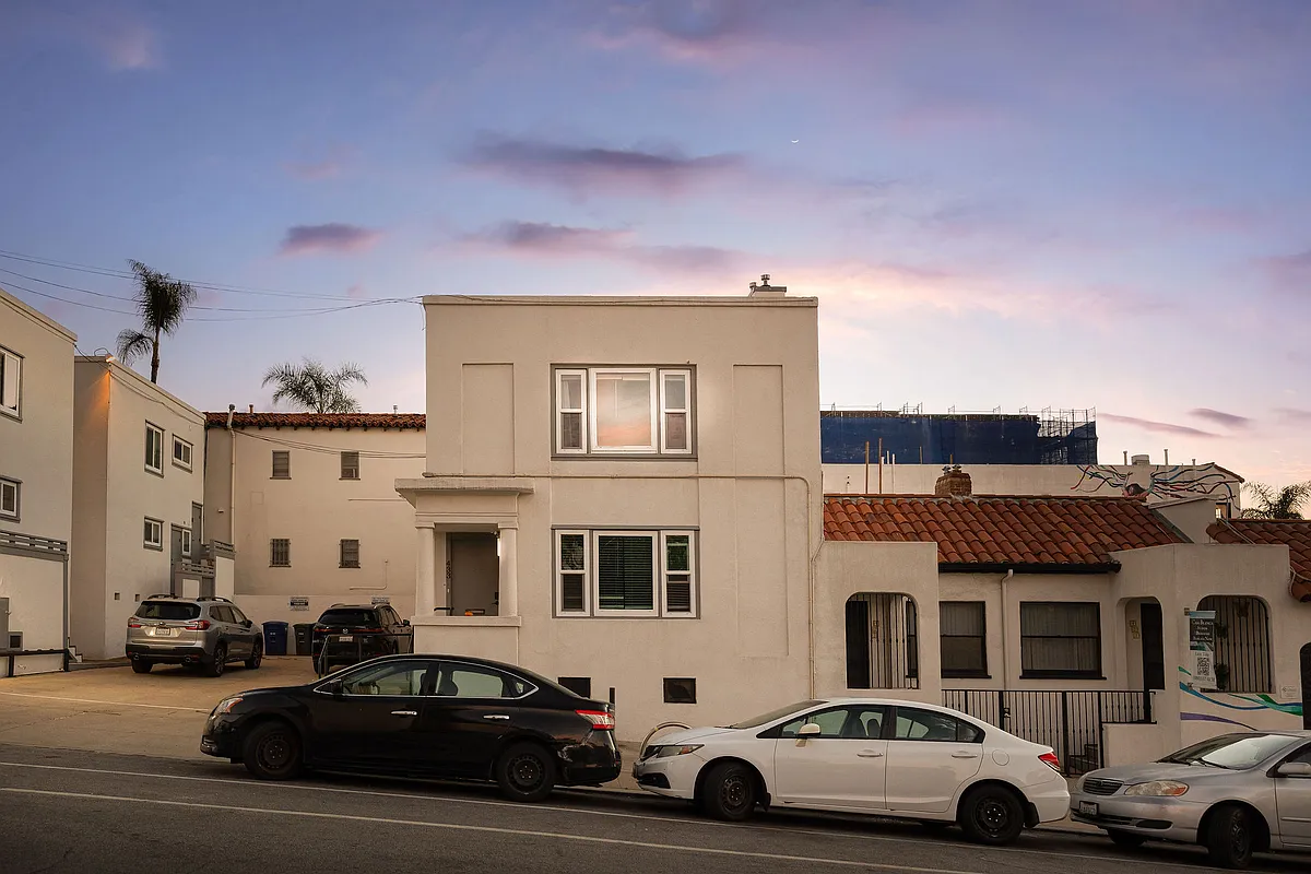 Building Photo - 429 Juniper St