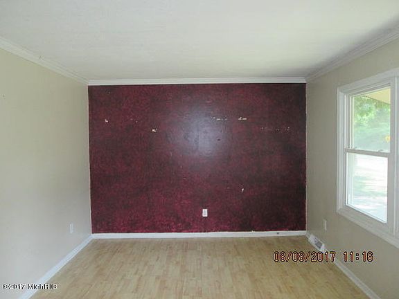 4th image of 2801 Lee St SW