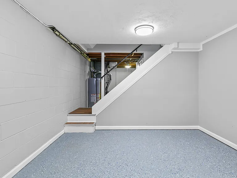 4505 Bancroft St — Photo 30