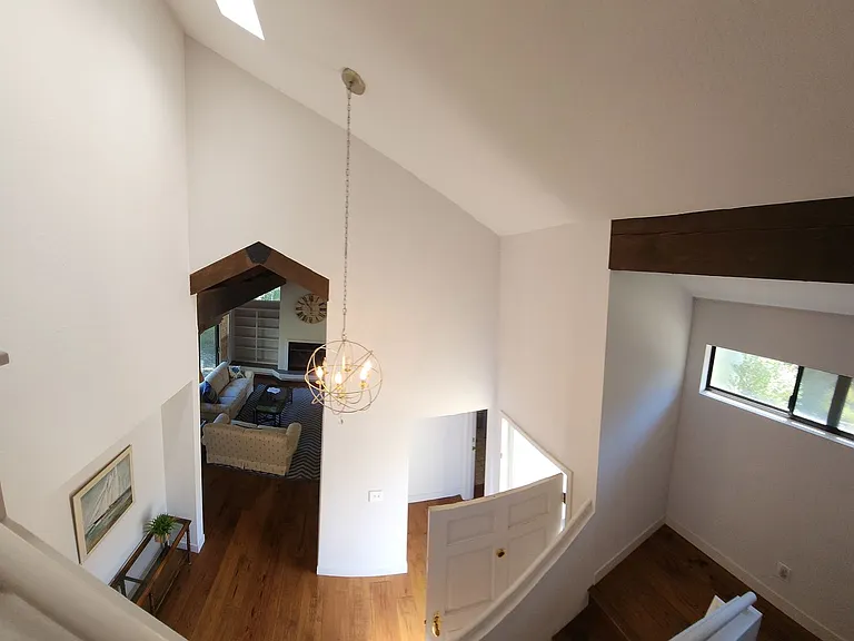 270 E Foothill Blvd — Photo 38
