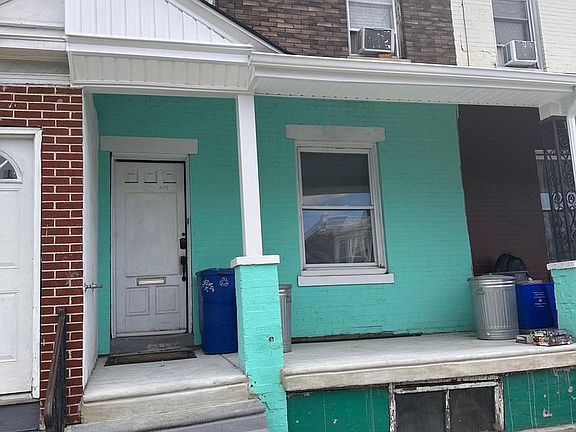 2nd image of 5458 Spruce St