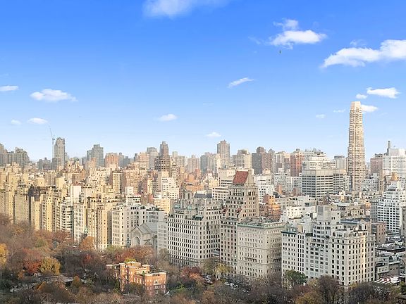 4th image of 106 Central Park S APT 34B