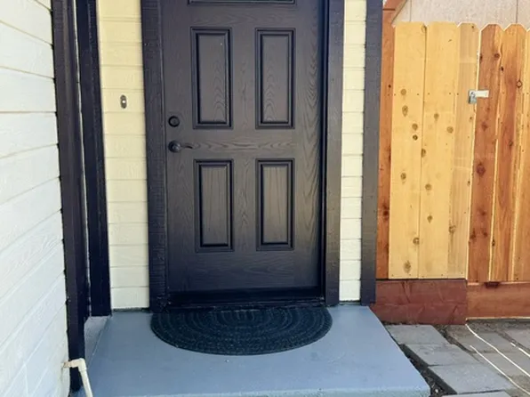 1416 Pecos Ave APT A, Modesto, CA 95351