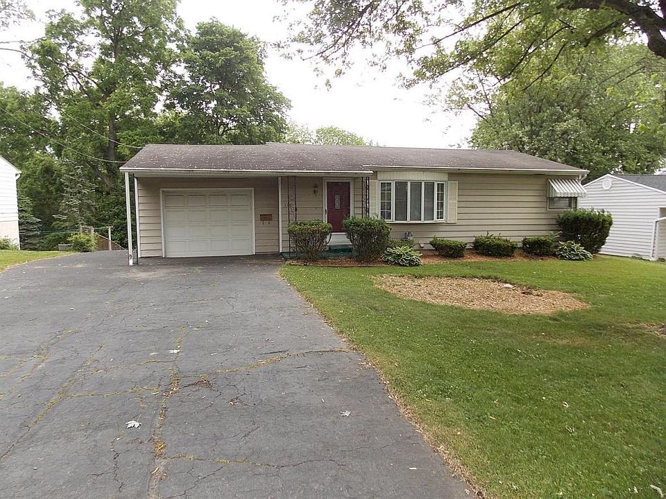 1st image of 176 Berwick Dr