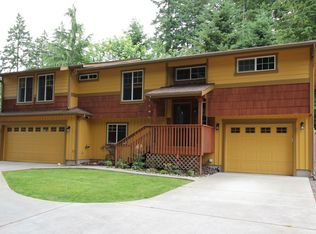7012 185th Ave E, Bonney Lake, WA 98391