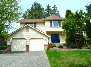9126 NE 151st St, Bothell, WA 98011
