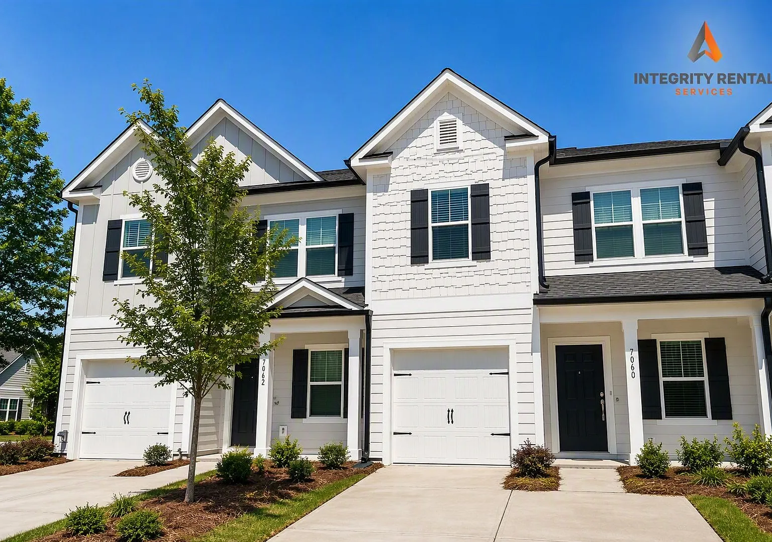 Beautiful 3bd/2.5bth Townhome - Belmont - Available Oct/Nov 2026 — Photo 1