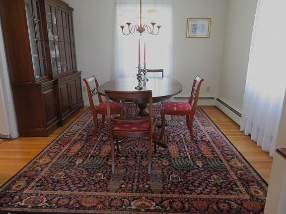4th image of 604 E Benita Blvd