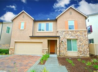 1237 Viejo Hills Dr, Foothill Ranch, CA 92610