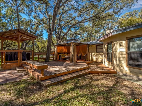 102 Zornia Dr, Castle Hills, TX 78213