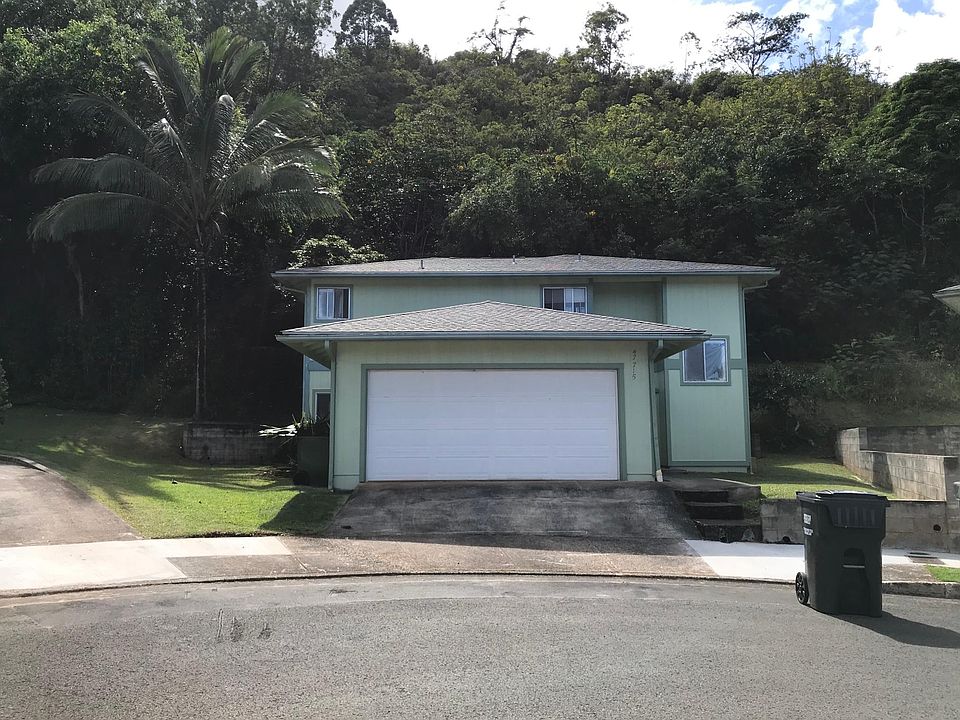 Spacious and beautiful home in a cul-de-sac.