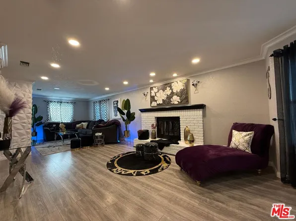 8020 Cora St, Sunland, CA 91040
