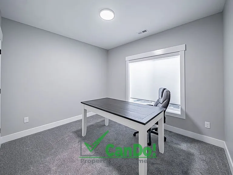 1491 Fremont Ave — Photo 18