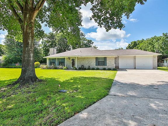 This home has a super long and very wide driveway which will accommodate a large R.V and still have additional parking available for other vehicles. The garage is over sized and measures approximately 24' X 22' with room for a boat.