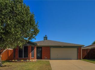 5905 Tidewater Dr, Arlington, TX 76018