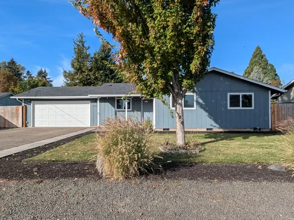 2436 E Irwin Way, Eugene, OR 97402