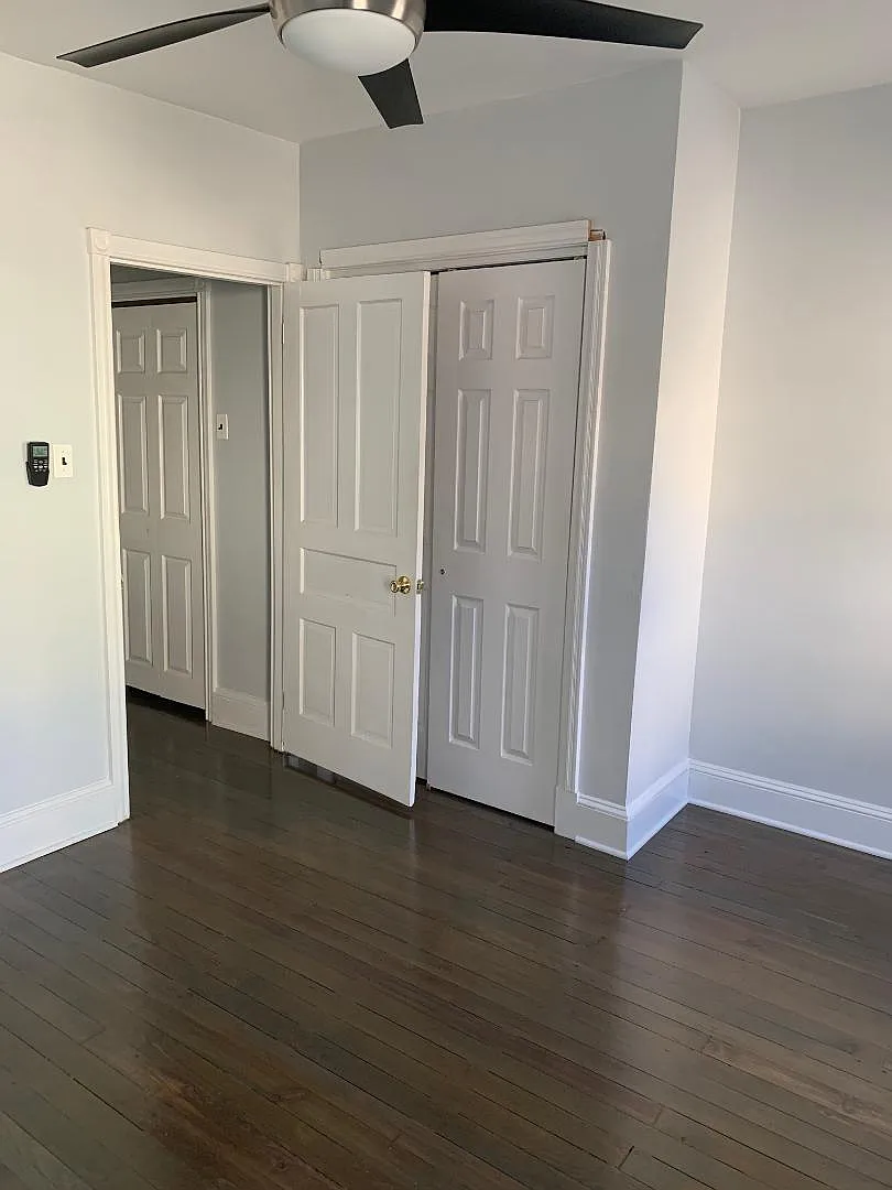 3 bed, 1250 sqft, $2,250 — Photo 1