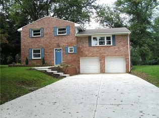 4410 McKenzie Dr, Monroeville, PA 15146