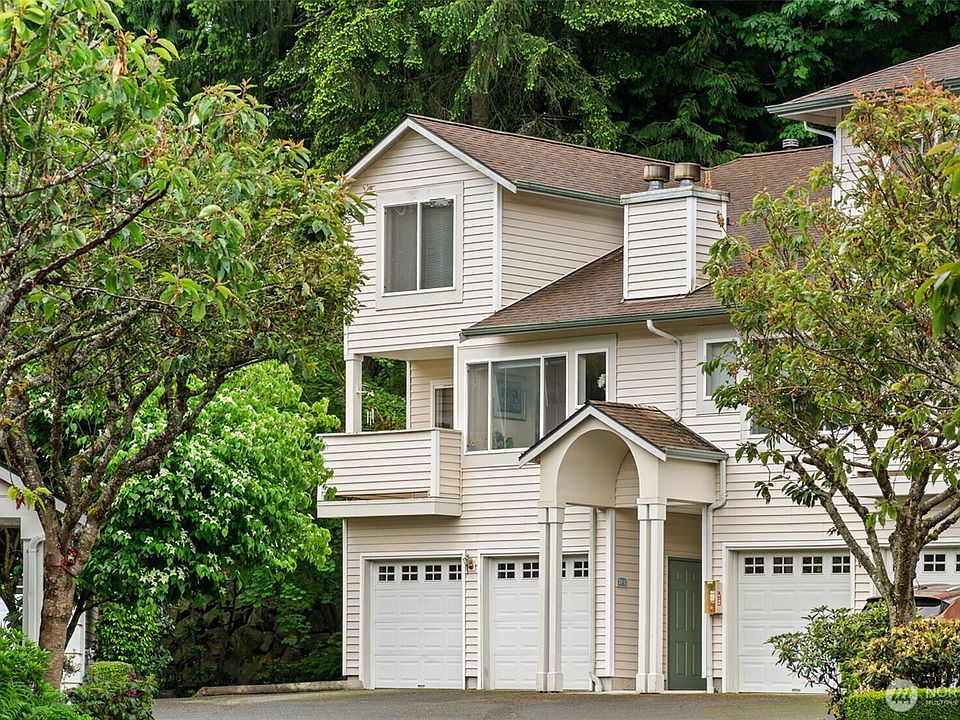 1st image of 8828 238th St SW #D1