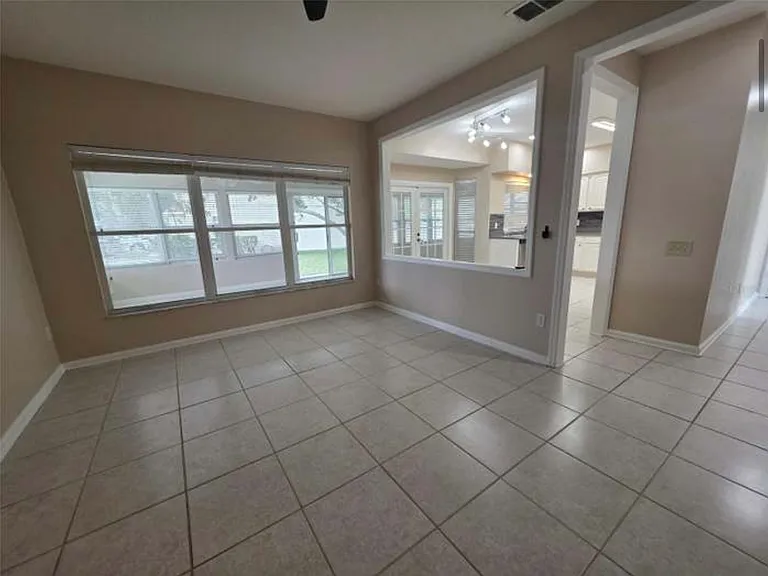 289 Hanging Moss Cir — Photo 2