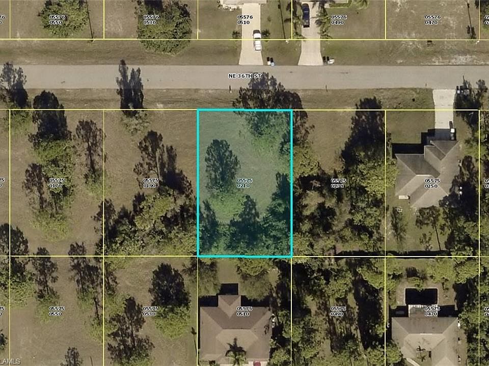 1st image of 1028 NE 36th St