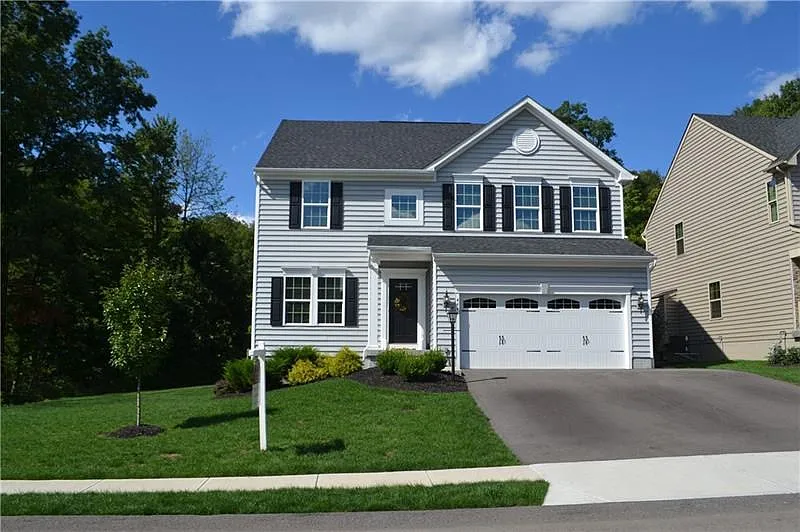 444 Isabella Ct photo 1
