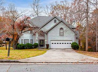 5636 Hunters Chase Dr, Lithonia, GA 30038