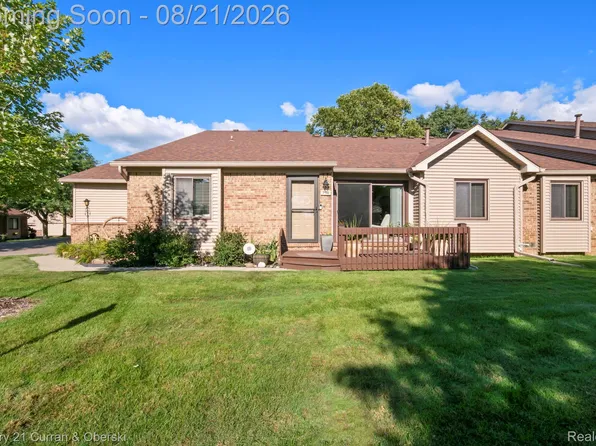 7981 Lawrence, West Bloomfield, MI 48322