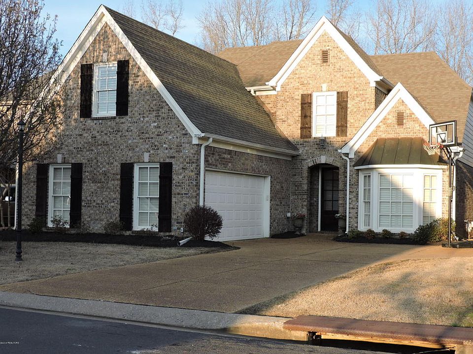 1st image of 3890 Lake Village Cv