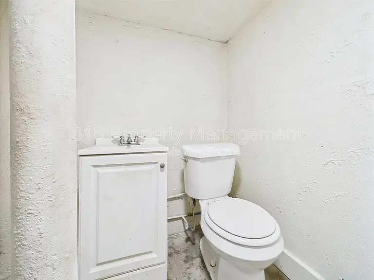 3337 Jackson Ave — Photo 16