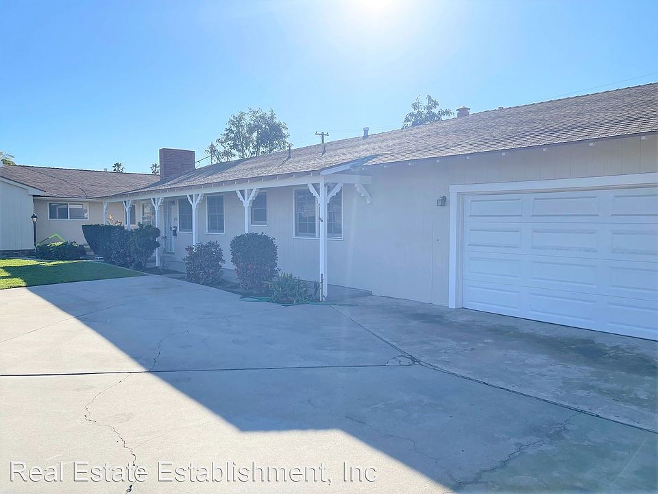 1st image of 2126 E La Palma Ave #4018760