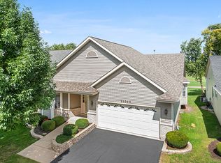 21310 W Redwood Dr, Plainfield, IL 60544