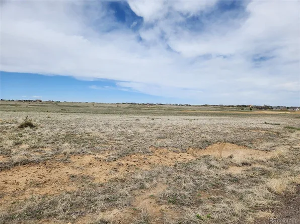 755 Antelope Drive E, Bennett, CO 80102