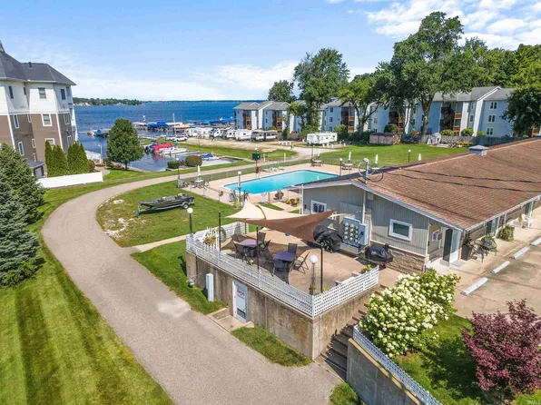 10025 N Turkey Creek Rd Unit 5, Syracuse, IN 46567