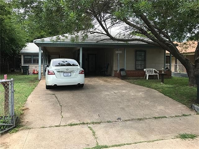 2nd image of 1805 Elkins Ave